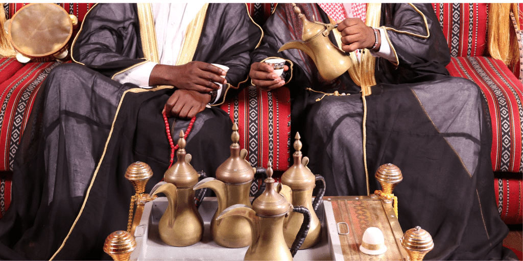 Cerita di Balik Teh Bedouin Budaya Minum Teh di Timur Tengah